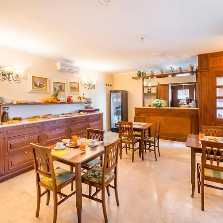 Altea 4* بوميتْسْيا