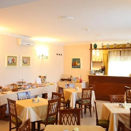 Altea 4* Pomezia